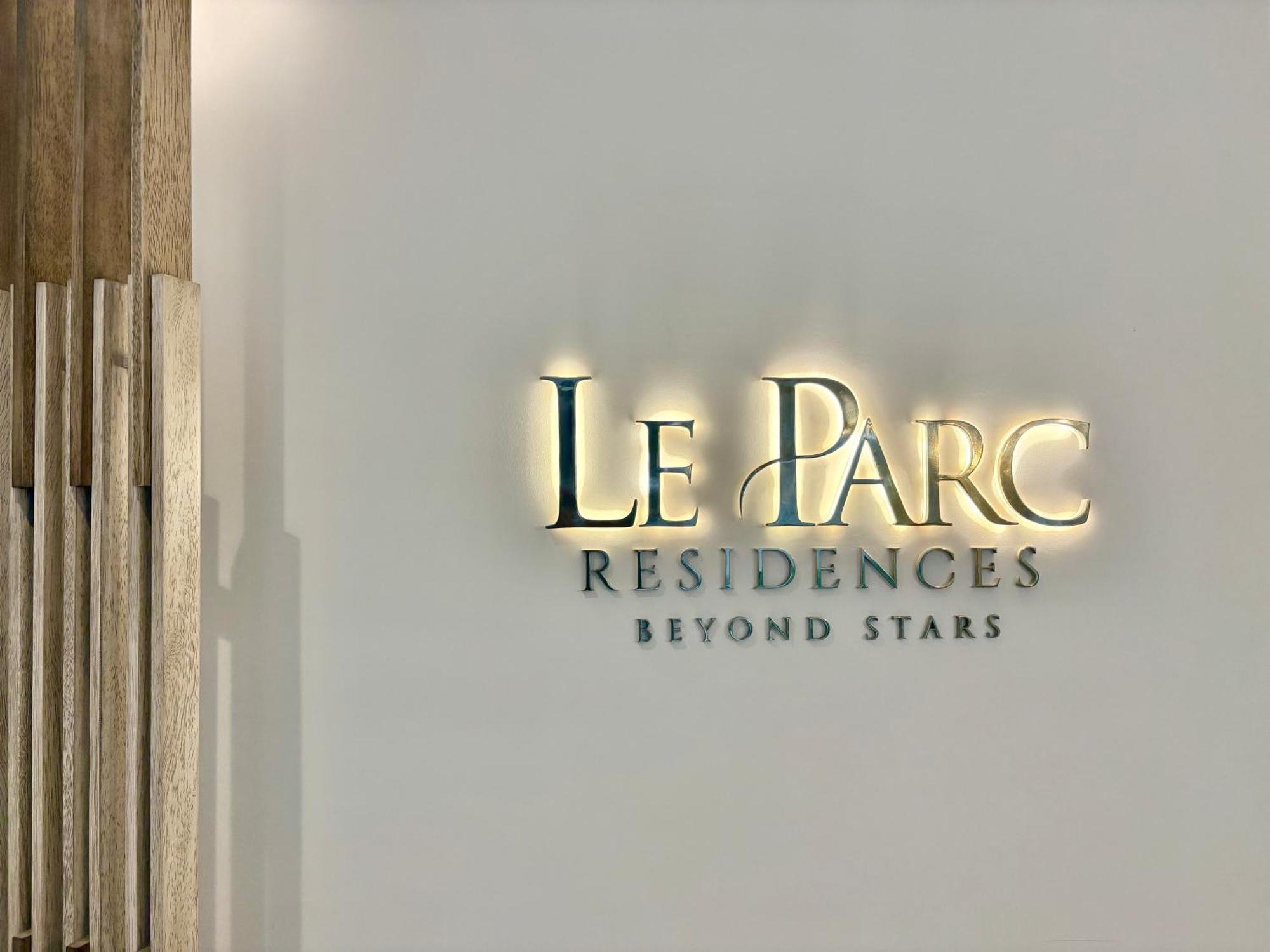 كويتو Le Parc Residences - Luxury Suites المظهر الخارجي الصورة